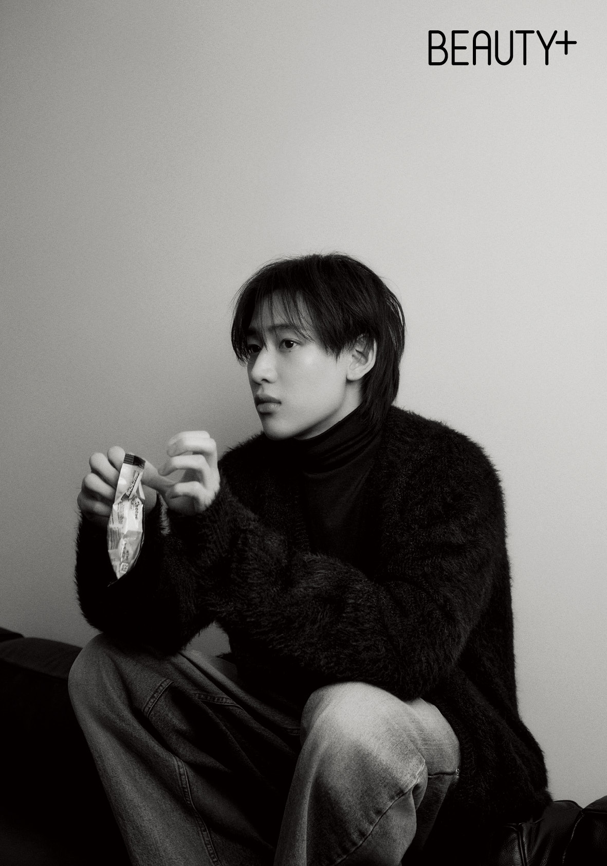 ktown4u.com : BEAUTY+ 2023.01 B Type (Cover : GOT7 : BamBam